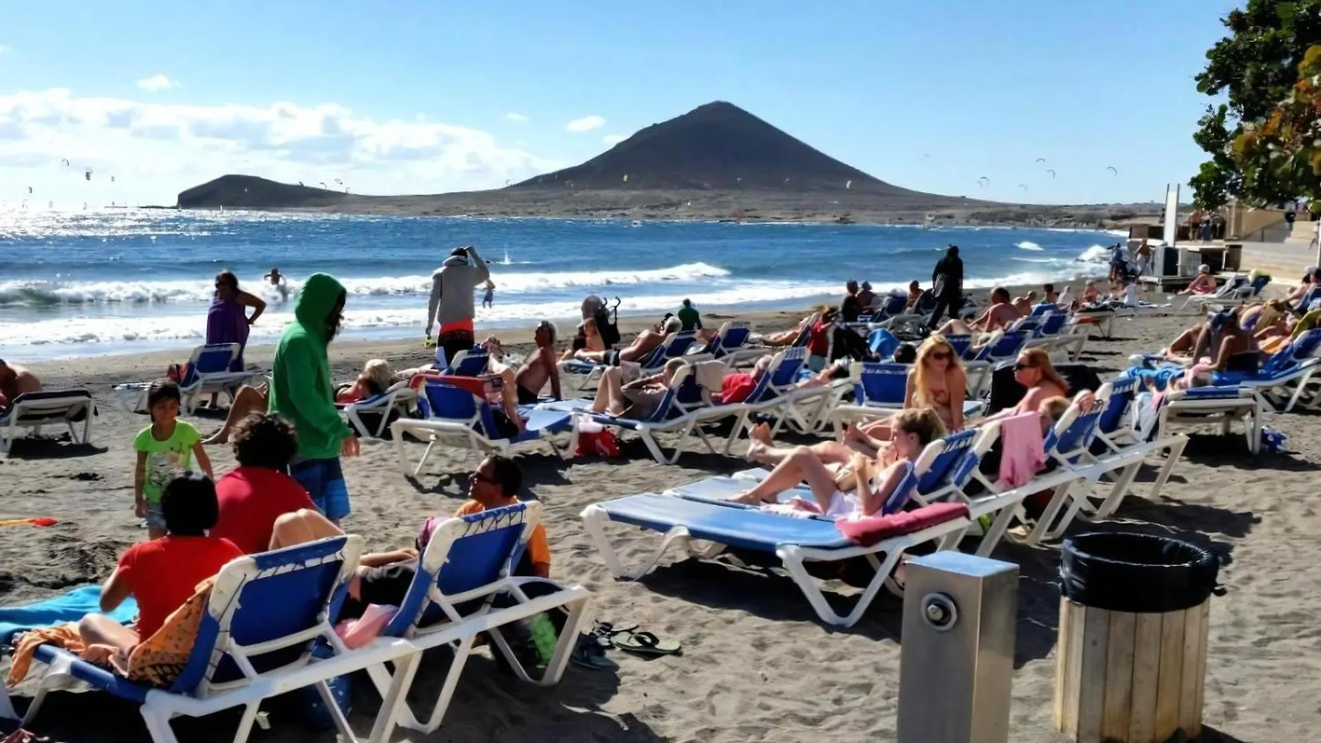 Am Strand Von El Medano Gelegenes Apartment